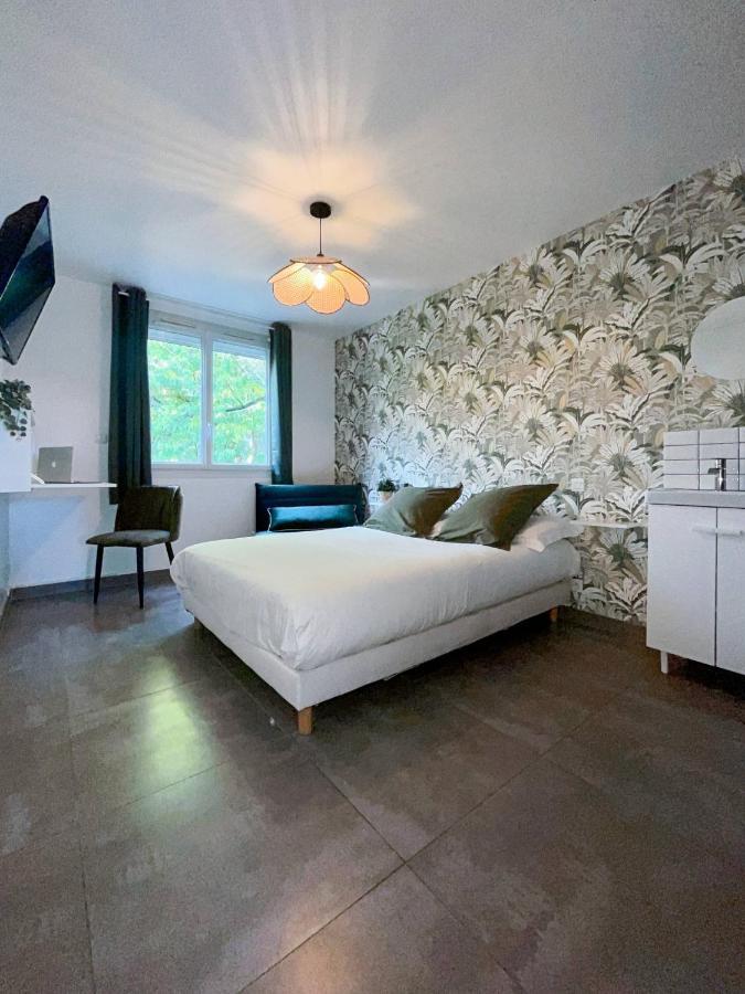 Auteuil • 4 Chambres • Wifi • Metro A 400M Rennes Luaran gambar